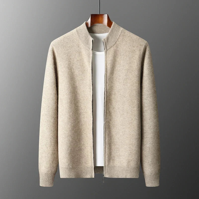 ESSENCE | JAKKE